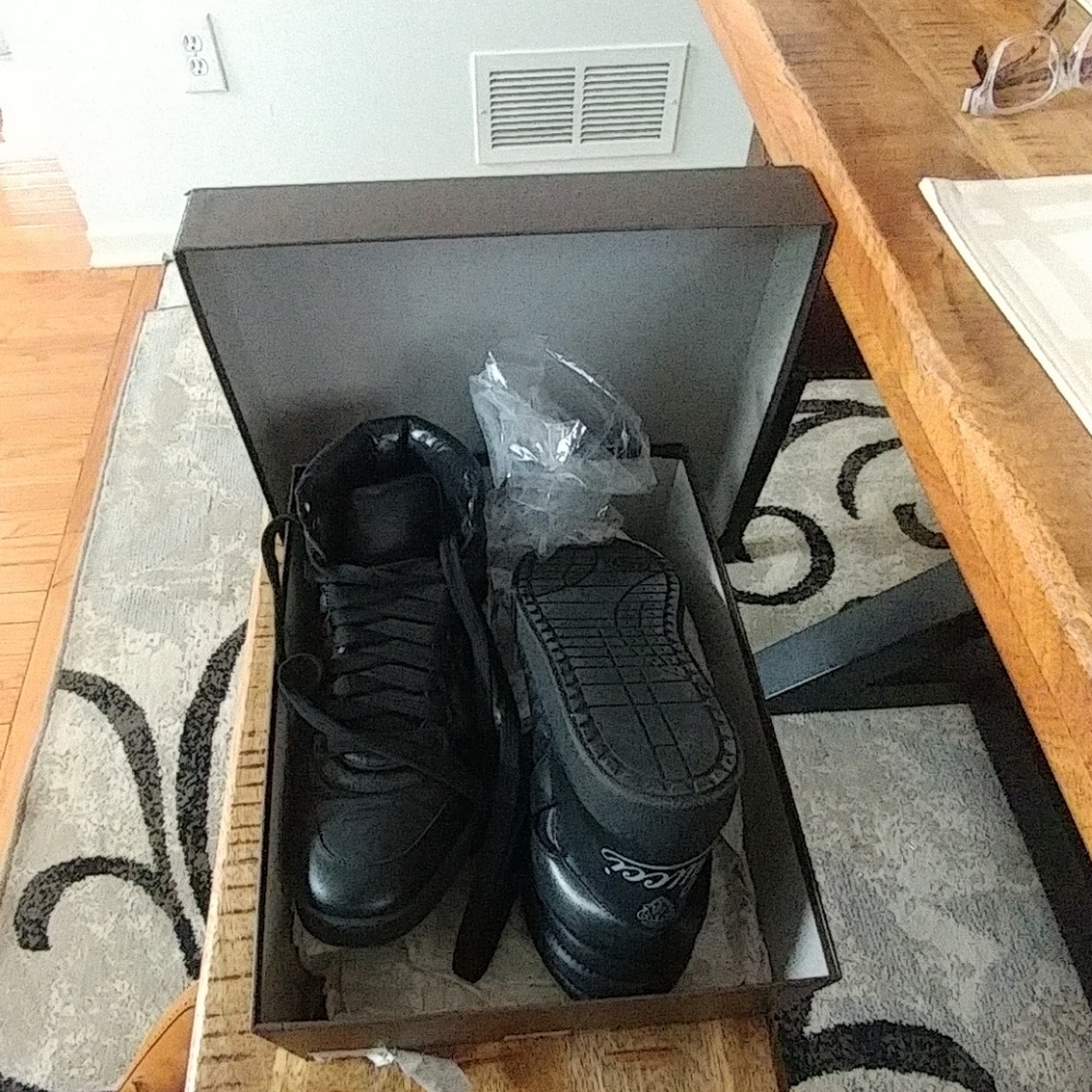 Mens Gucci hightop Sneaker